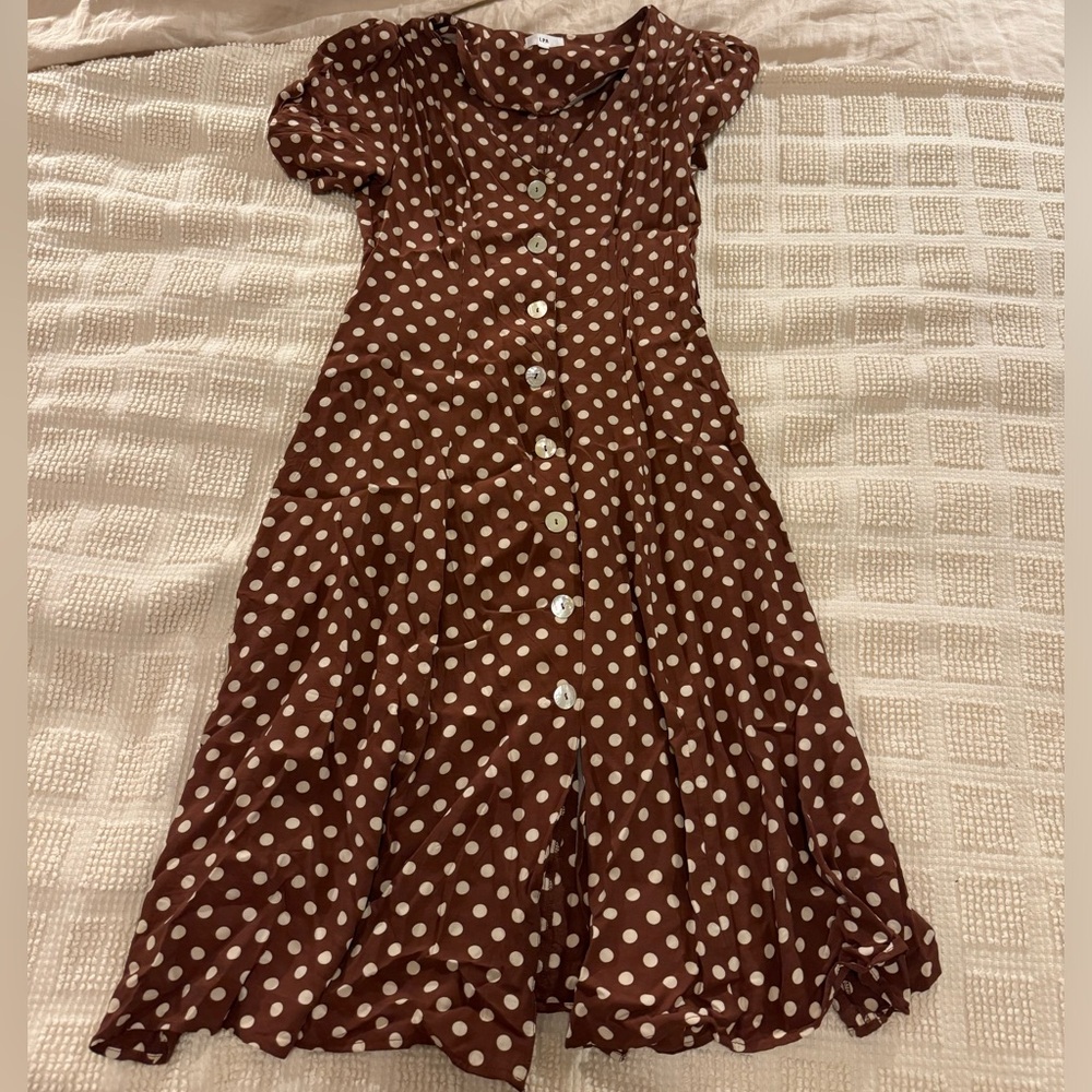 LPA midi polka dot dress - perfect for summer and vintage vibes!